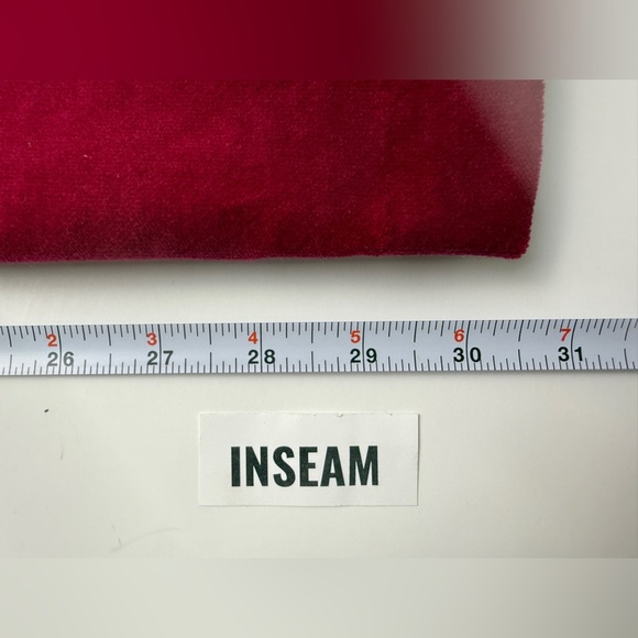 Talbots Women’s  Red Velvet Pleated Front Curvy Pants Side Zip Size 4 Career - Picture 9 of 11